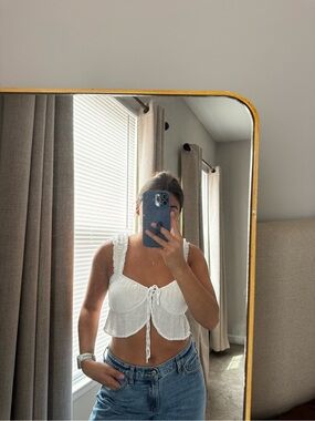 Pull&Bear White Tie-Front Ruffled Crop Top